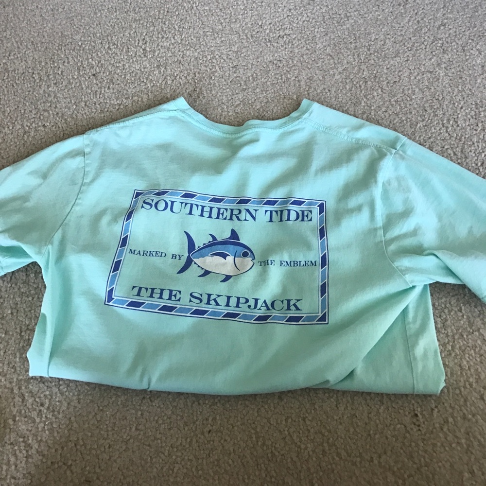 Southern tide tee